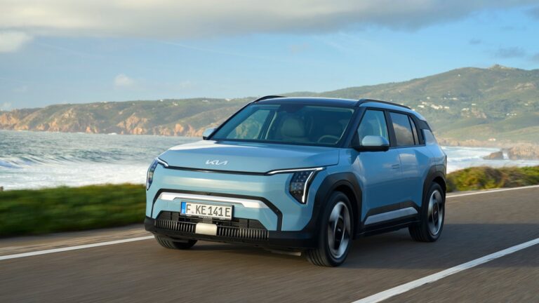 Kia OTA frissítés és Kia Connect: Kia EV3 elektromos SUV